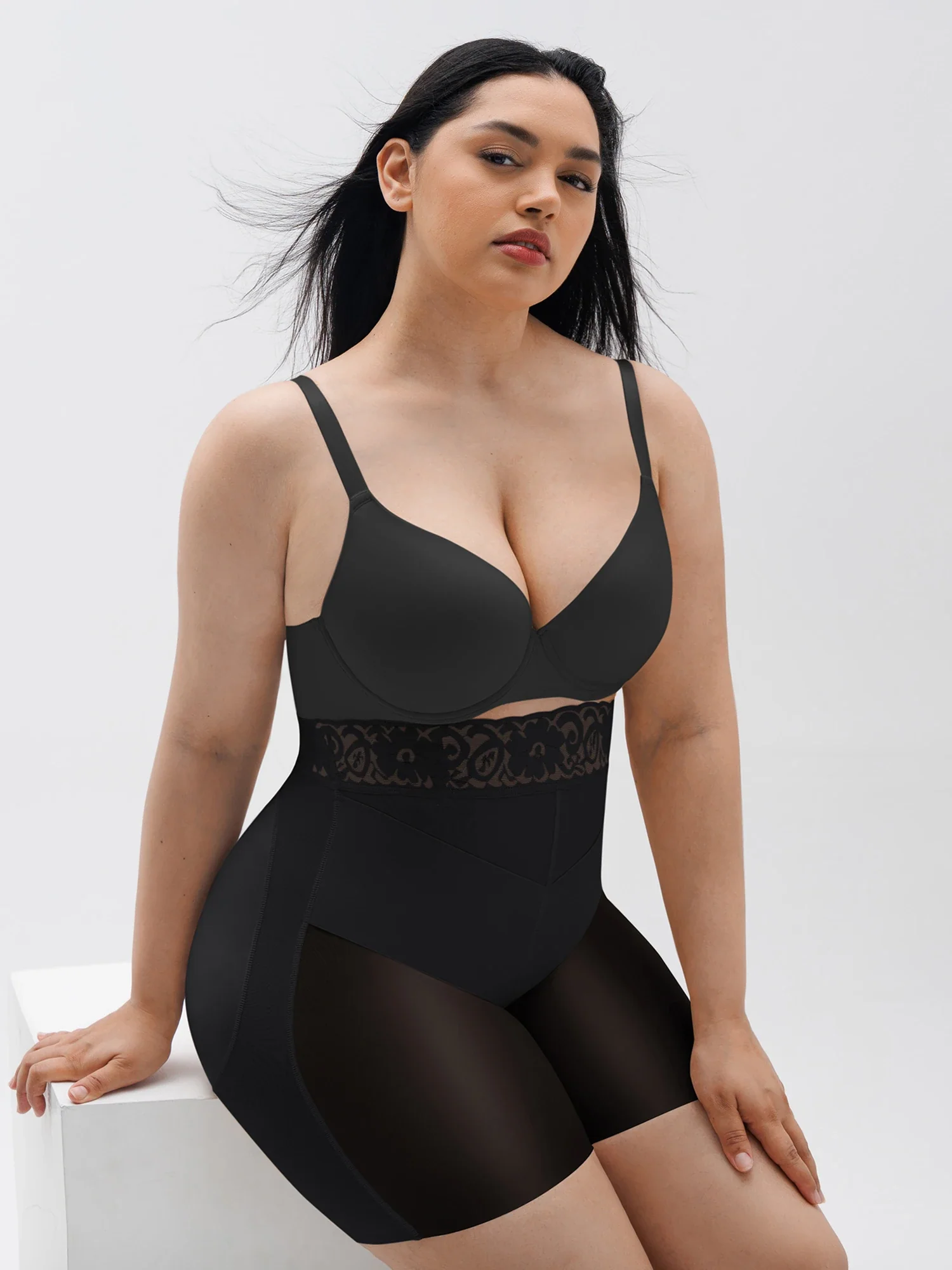 Butt Lift Ultra-Stretch V-Band Shaper Short - Image 17